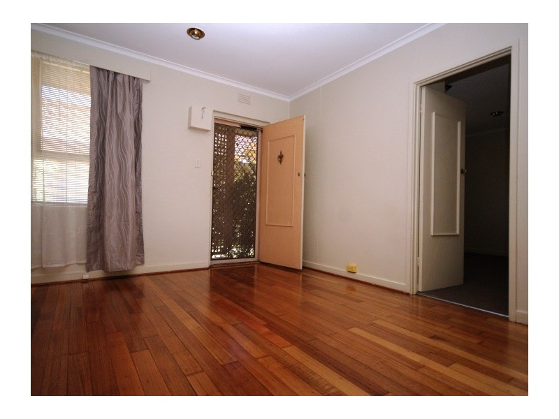 11/37 Grice Crescent, Essendon VIC 3040