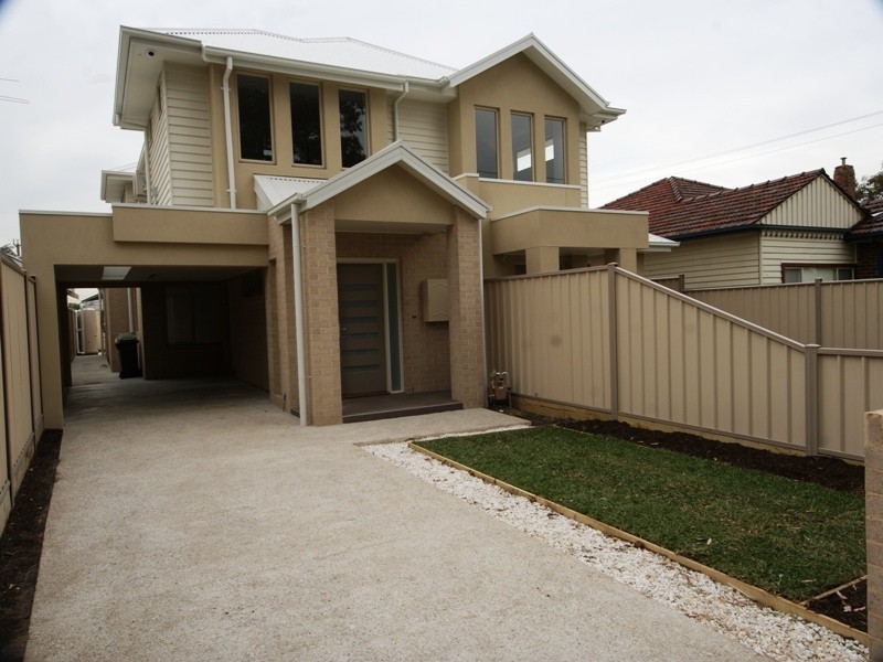 72A Grandview Avenue, Pascoe Vale South VIC 3044