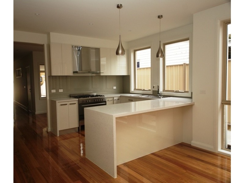 72A Grandview Avenue, Pascoe Vale South VIC 3044