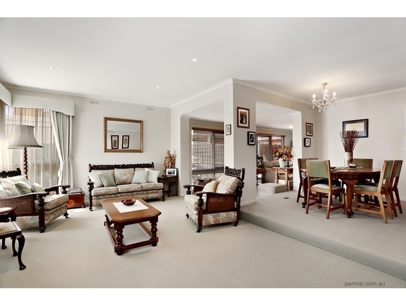 45 Nyah Street, Keilor East VIC 3033