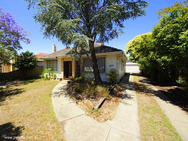Strathmore VIC 3041