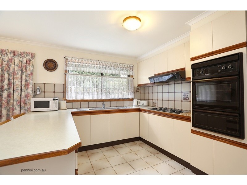 3/81 Mascoma Street, Strathmore VIC 3041