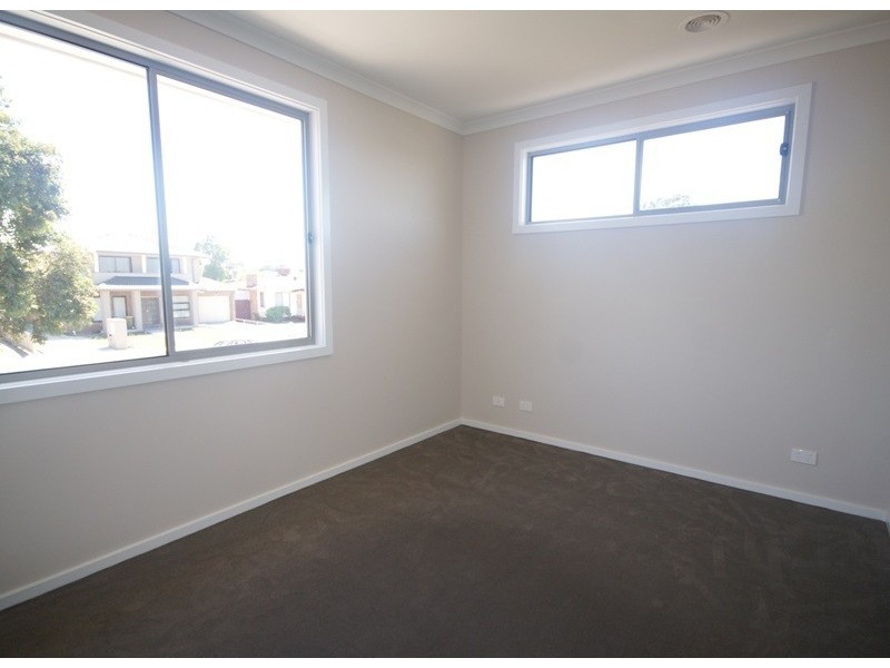 1/5 Daley Street, Glenroy VIC 3046