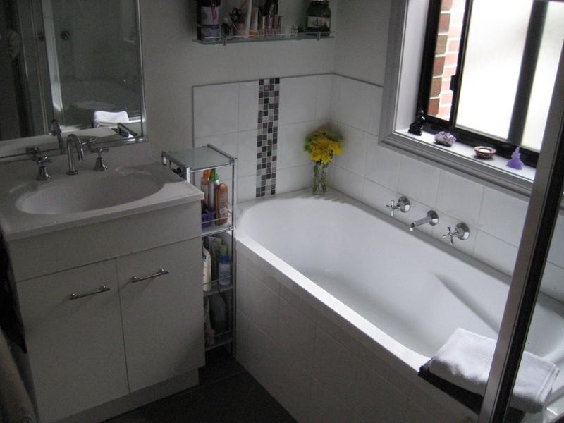 4/38-40 Gladstone Parade, Glenroy VIC 3046