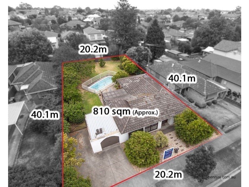 100 Ogilvie Street, Essendon VIC 3040