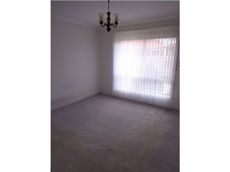 3/5 Argyll Street, Sydenham VIC 3037