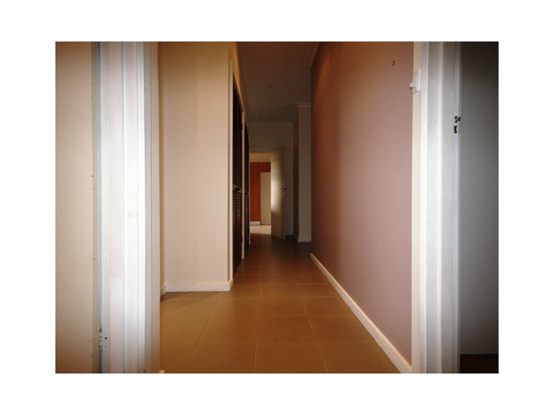 69 Barbara Crescent, Avondale Heights VIC 3034