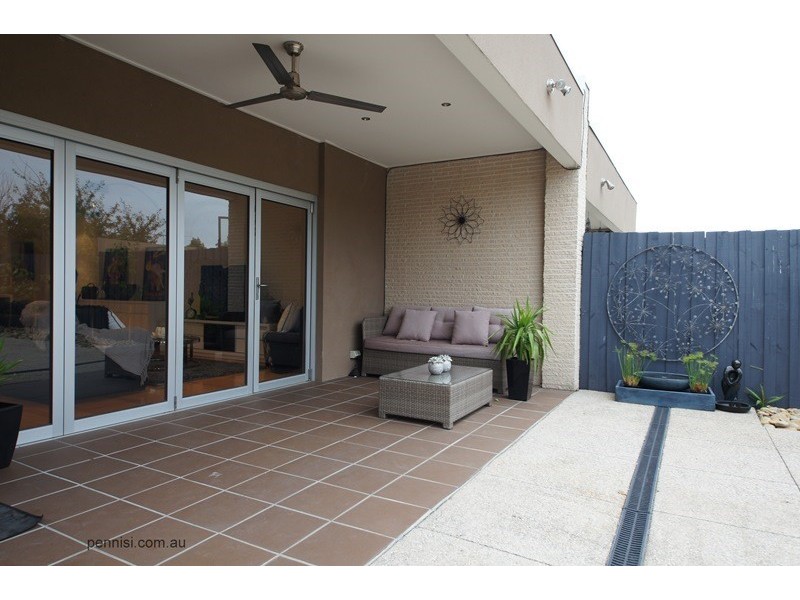 38 Allan Street, Aberfeldie VIC 3040