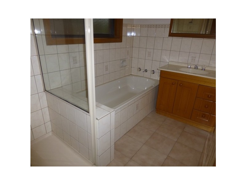 3/26 Florence Street, Niddrie VIC 3042