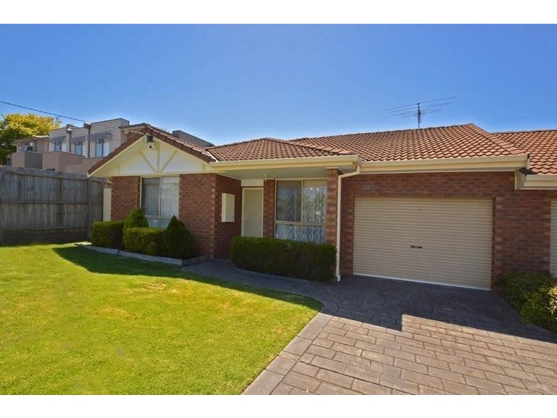 4/42 Winifred Street, Oak Park VIC 3046