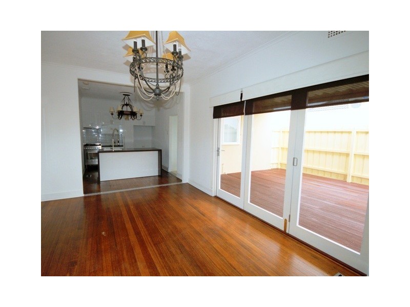 22 Caroline Street, Essendon VIC 3040
