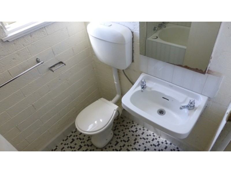 3/32 Miller Street, Essendon VIC 3040