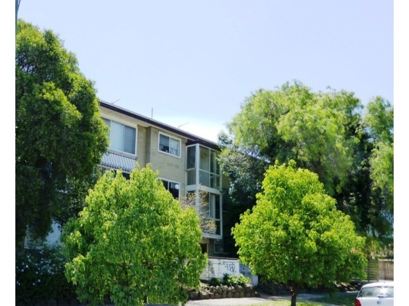3/32 Miller Street, Essendon VIC 3040