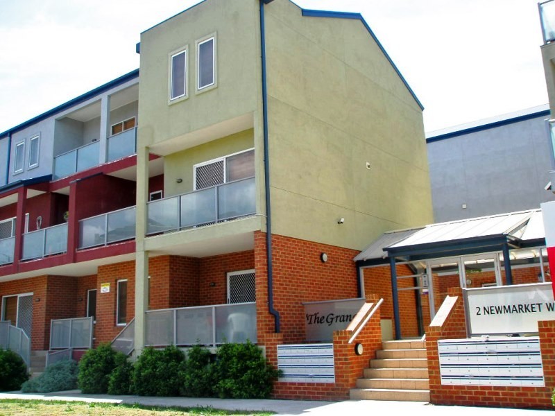 17/2 Newmarket Way, Flemington VIC 3031