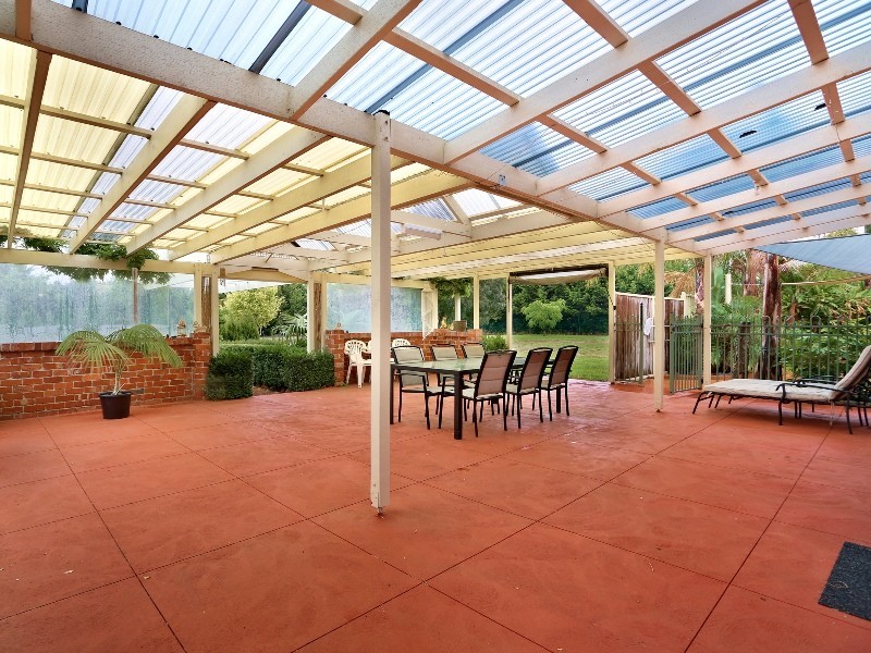 25 Inverness Mews, Greenvale VIC 3059