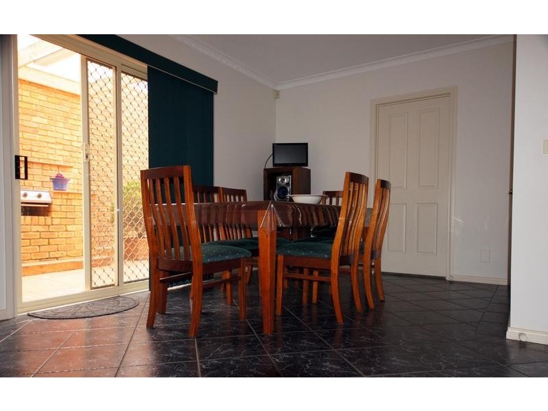 1/888 Old Calder Hwy, Keilor VIC 3036