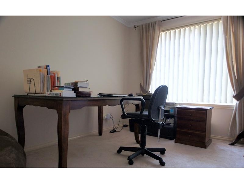 1/888 Old Calder Hwy, Keilor VIC 3036