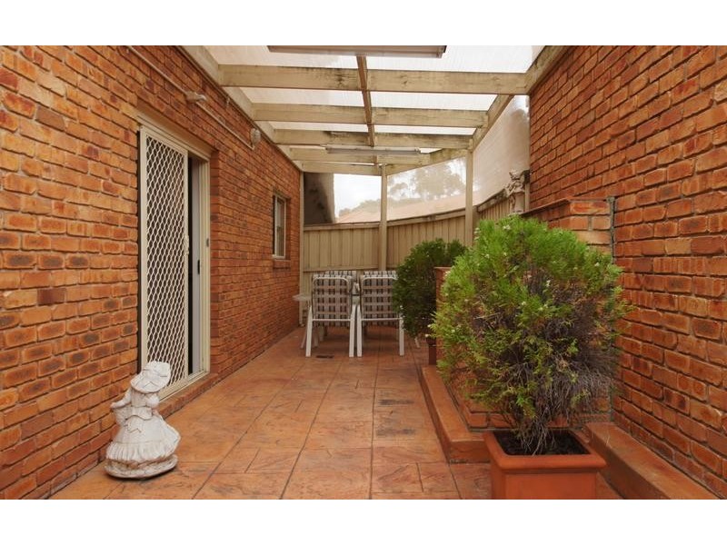 1/888 Old Calder Hwy, Keilor VIC 3036