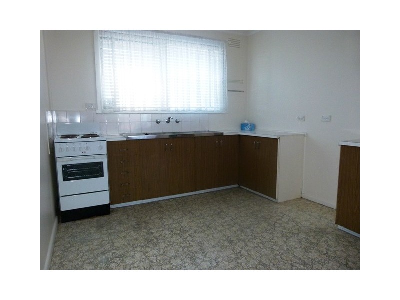 5/10 Oshannassy Street, Essendon North VIC 3041