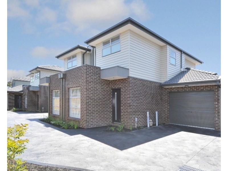 2/58 Snell Grove, Oak Park VIC 3046