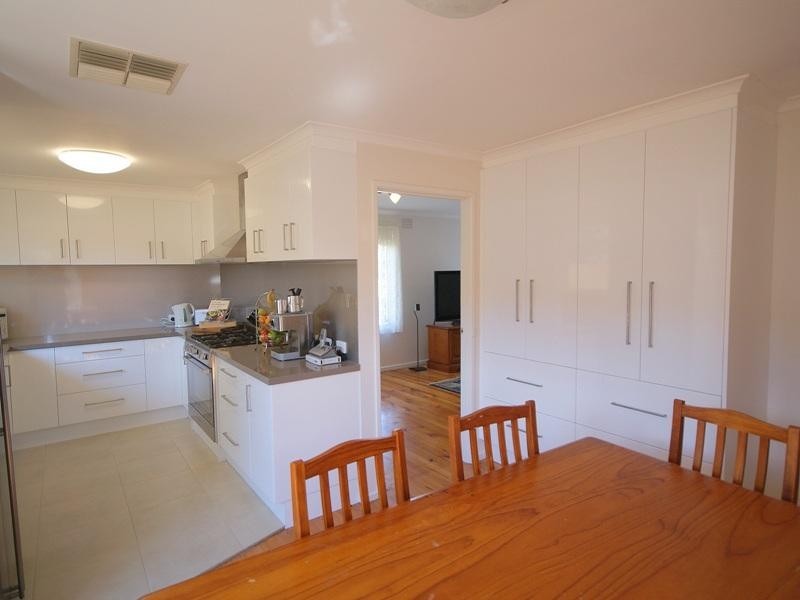 25 Calverton Road, Kealba VIC 3021