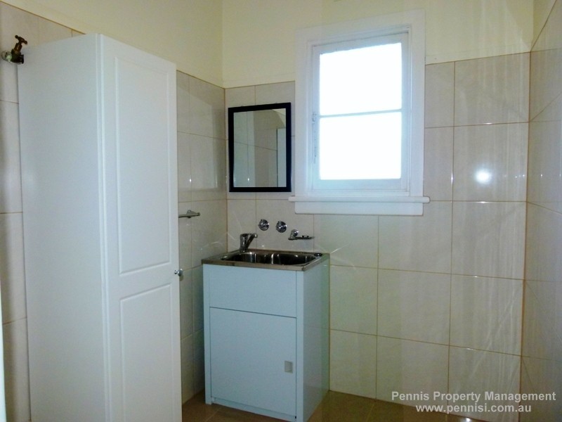 Rear 315 keilor Road, Essendon VIC 3040