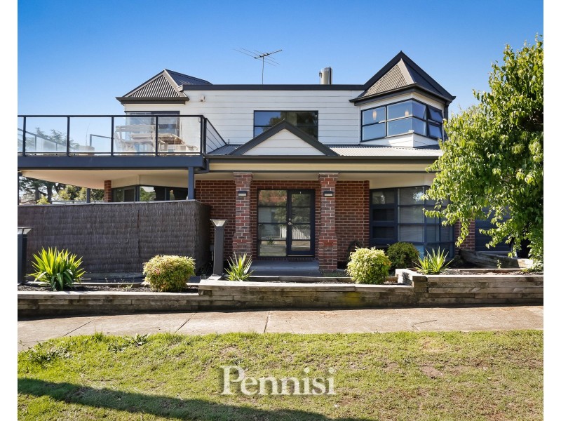 1/4 Herbert Street, Pascoe Vale VIC 3044