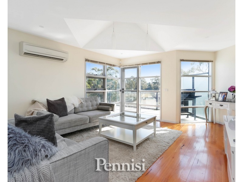 1/4 Herbert Street, Pascoe Vale VIC 3044
