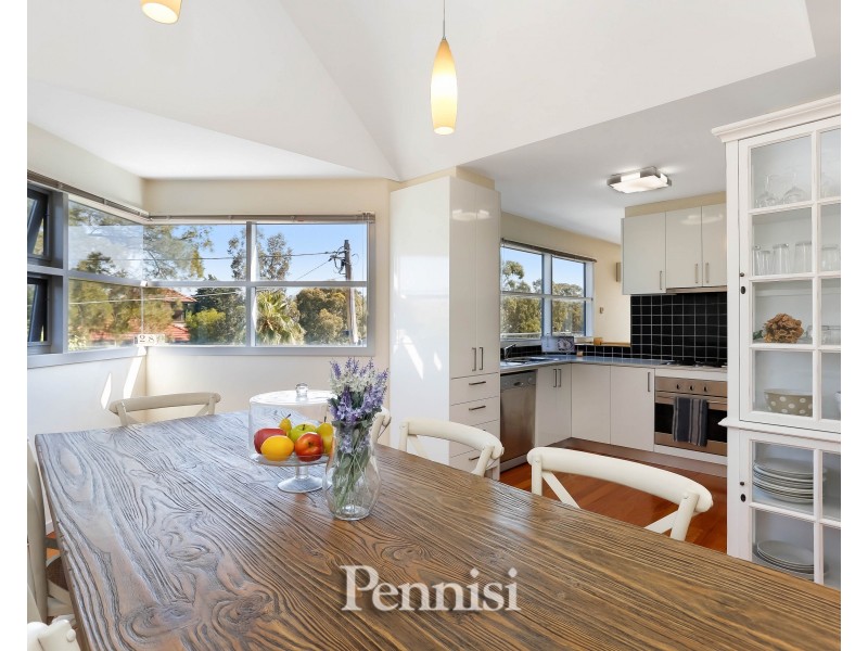 1/4 Herbert Street, Pascoe Vale VIC 3044