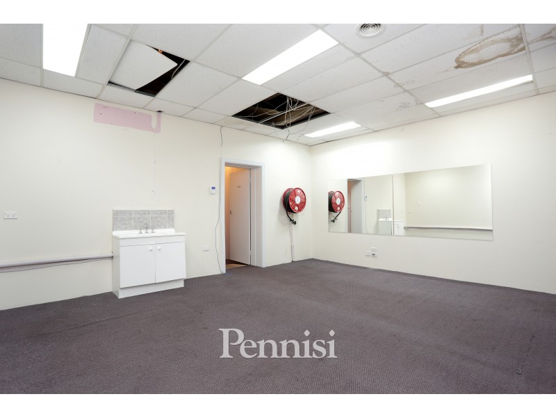 168 Buckley St, Essendon VIC 3040