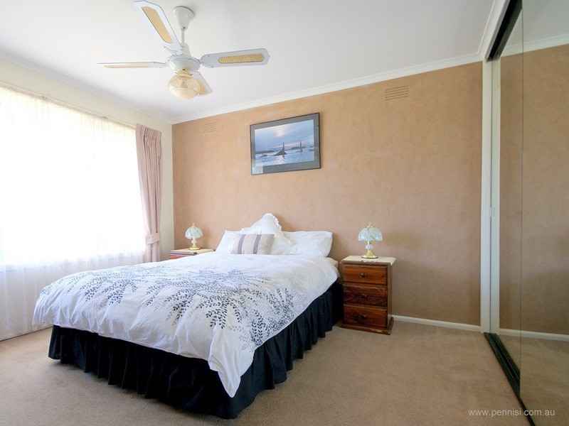 60 Tadstan Drive, Tullamarine VIC 3043