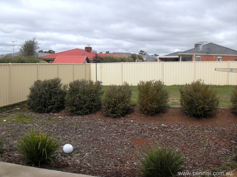 9 Chrystobel Way, Kilmore VIC 3764