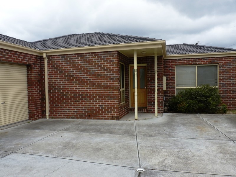 2/27 Phillip Road, Keilor East VIC 3033
