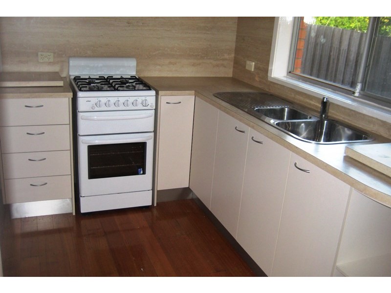 7/130 Hoffmans Rd, Essendon VIC 3040