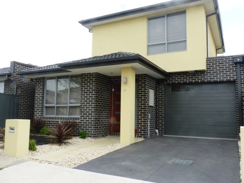 38 Everard Street, Glenroy VIC 3046