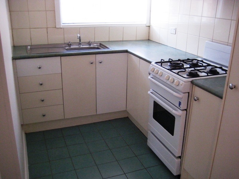 4/94 Kerferd Street, Essendon North VIC 3041