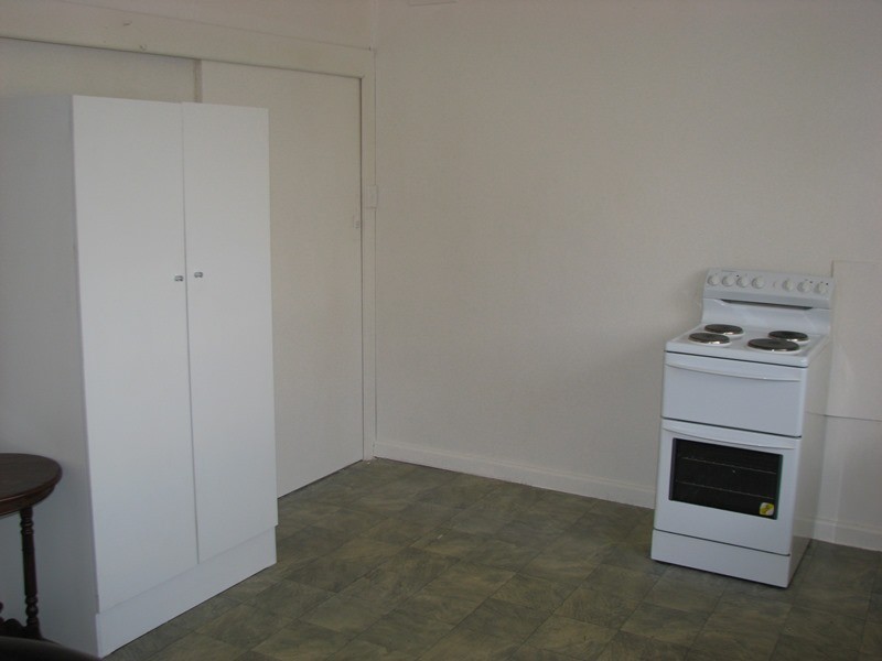 105A Snell Grove, Oak Park VIC 3046
