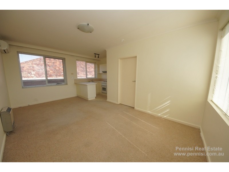 5/17 Bent Street, Brunswick West VIC 3055