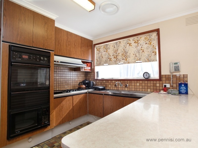 43 Patterson Avenue, Keilor VIC 3036