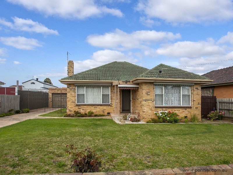 74 McNamara Avenue, Airport West VIC 3042