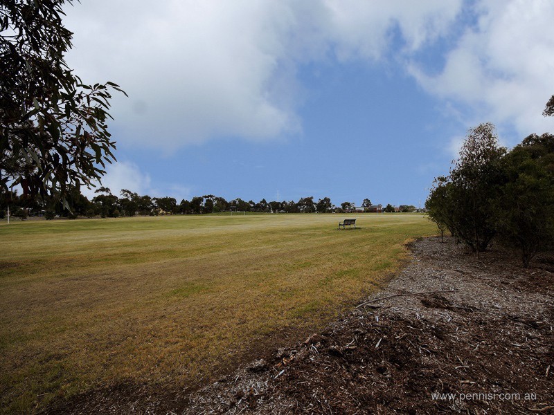 29 St Bernards Drive, Keilor East VIC 3033