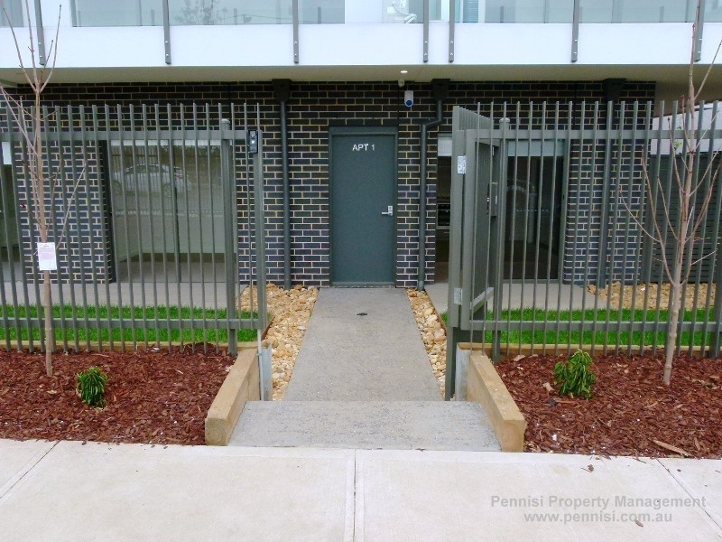 1/12 Leonard Crescent,, Ascot Vale VIC 3032