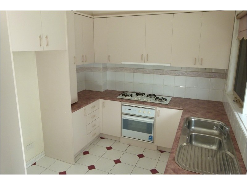 10 Bendall Street, Kensington VIC 3031