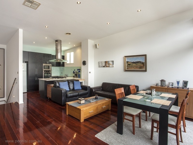 8/567 Spencer Street, West Melbourne VIC 3003