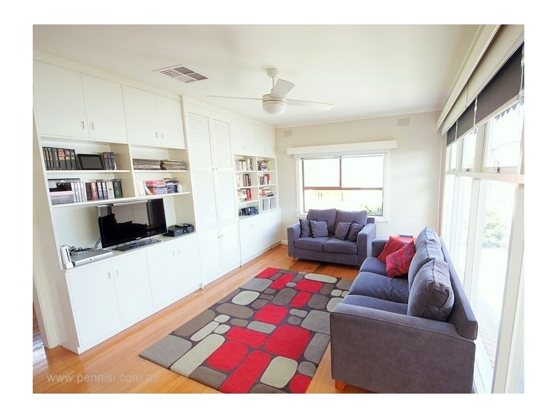 45 Henshall Road, Strathmore VIC 3041