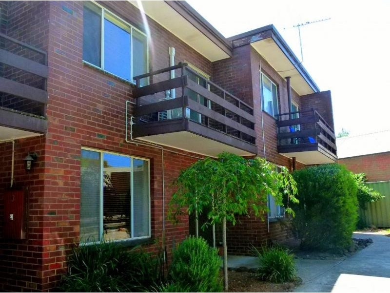 4/28 Josephine street, Oak Park VIC 3046