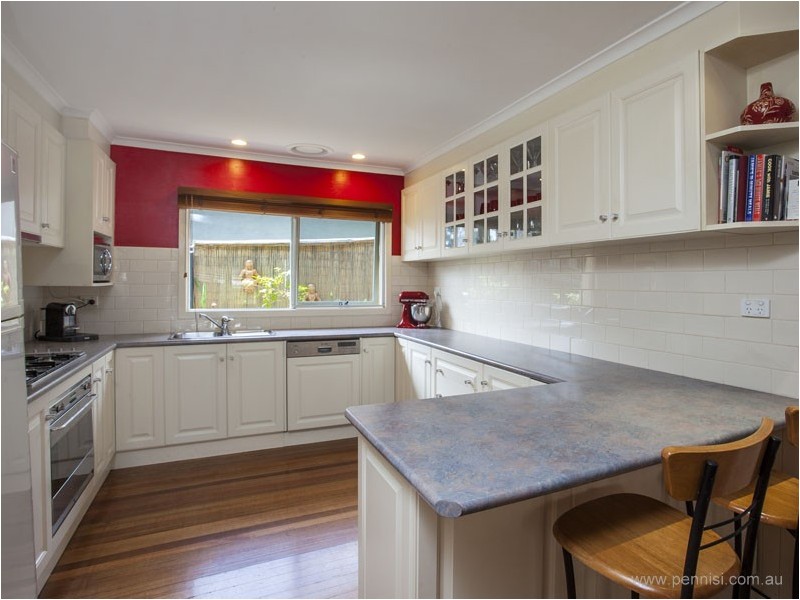 21 Strathaird Street, Strathmore VIC 3041