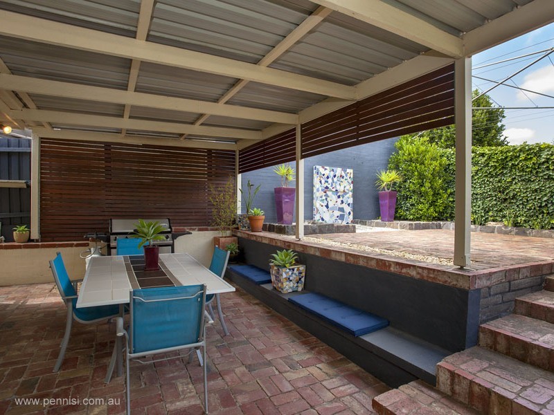 21 Strathaird Street, Strathmore VIC 3041