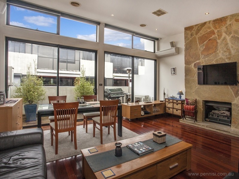 8A/567 Spencer Street, West Melbourne VIC 3003