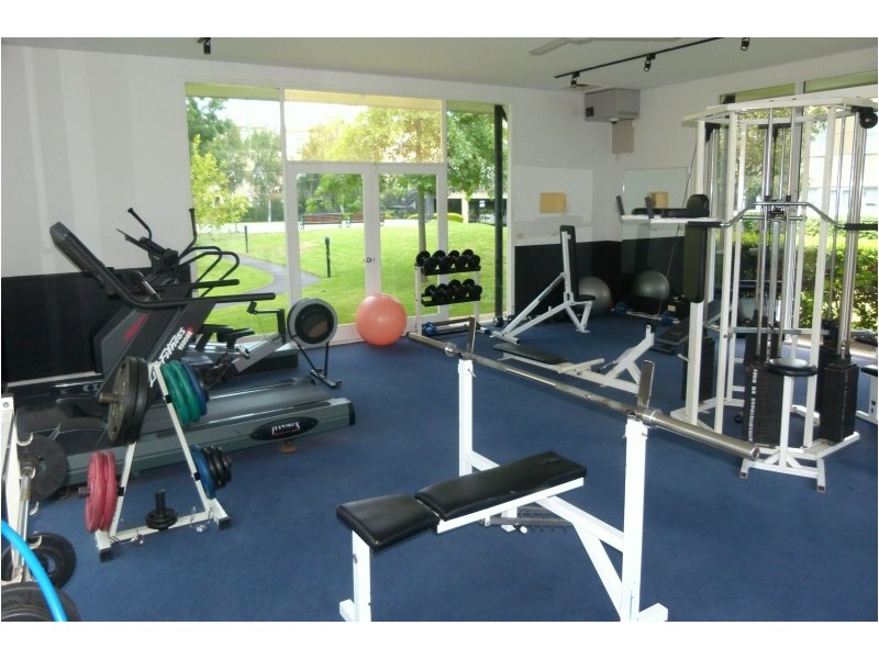 2/3 Miles St, Southbank VIC 3006